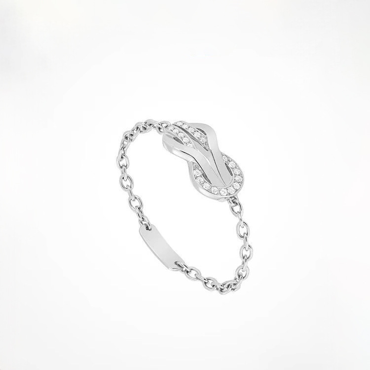 Top grade 2025 summer autumn newest ic twist designer ring for women girls nature red stone crystal rose gold dia zircon link chain rings jewelry Free