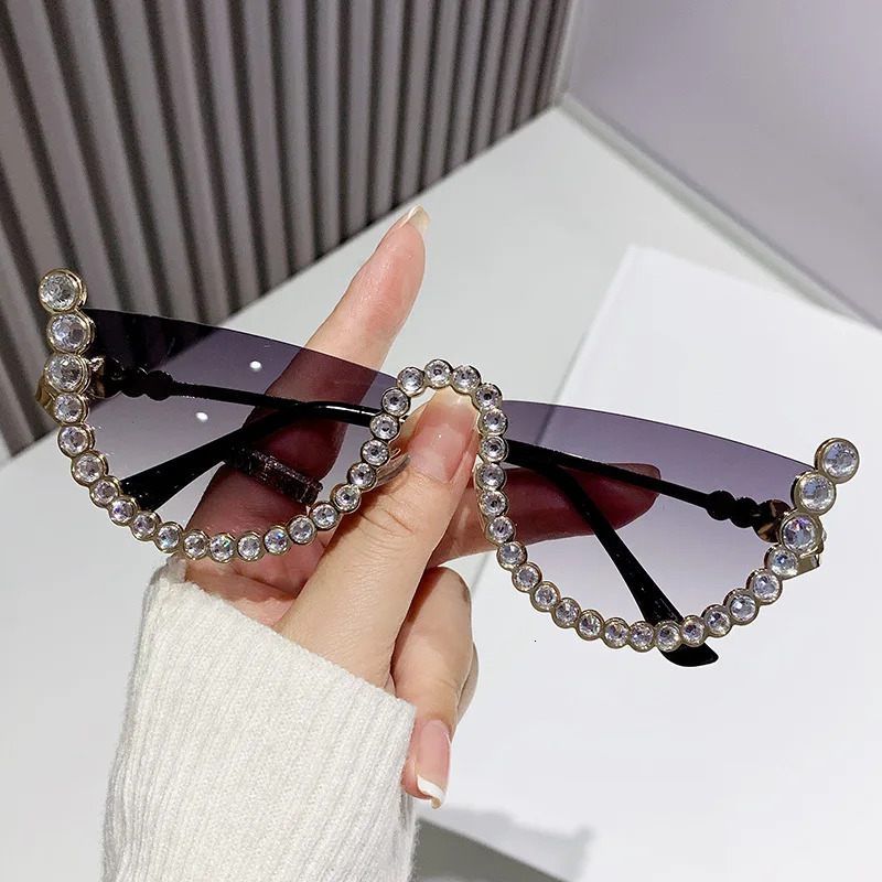 Diamond Half Frame Sunglasse For Female Vintage Fashion Sun Glasses Punk Rhinestone Crystal Metal 250627