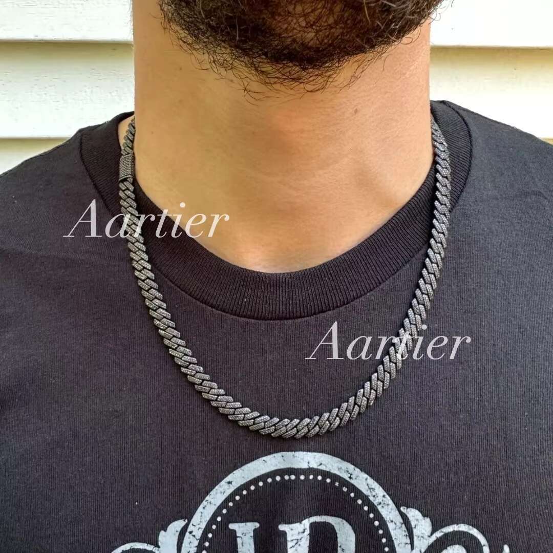 Pure Black Moissanite Miami Cuban Link Prong Chain Iced Hip-hop Necklace In 10KT Fine Gold For Unisex Wear in Occasion