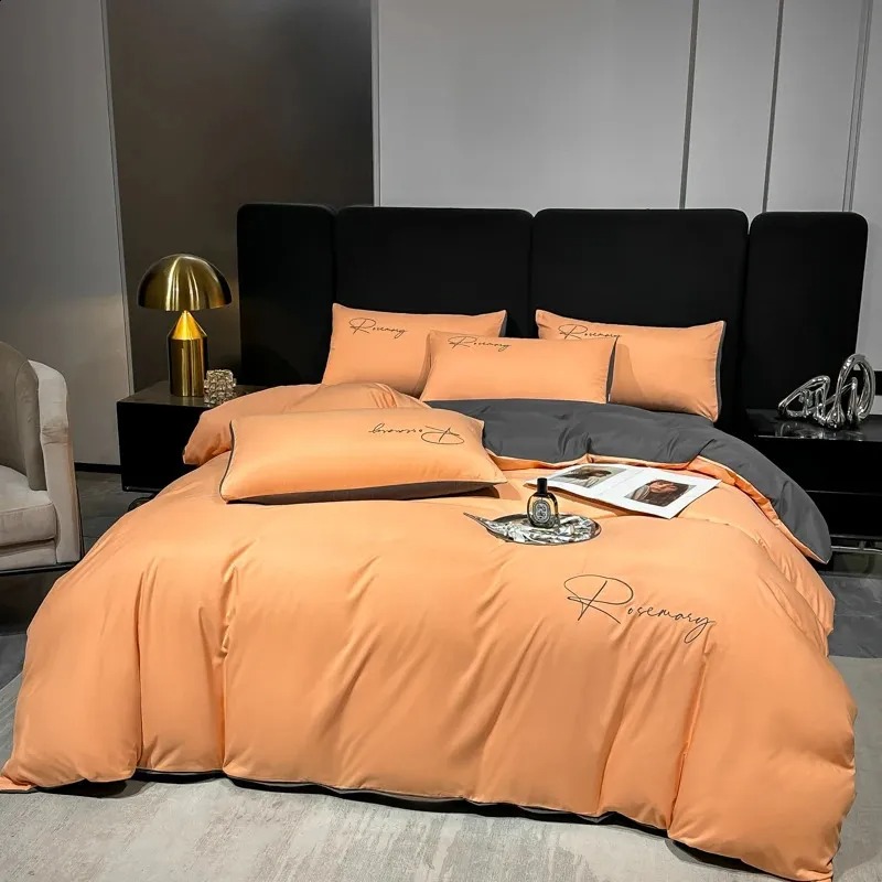 EUU Chic Pink Cotton Flannel Bed Spread Ensemble Complete with Coordinating Sheeting