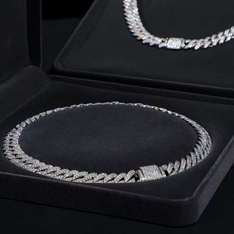 Christmas Halloween Gift Case Hip Hop Moissanite Cuban Link Chain Tennis Necklace Luxury Velvet Jewelry Box for Packaging