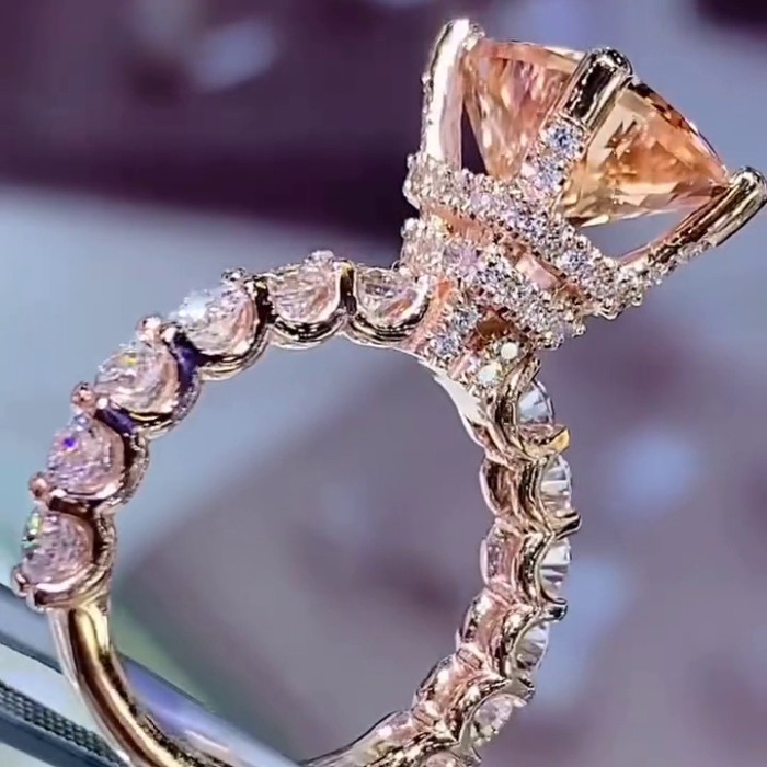 Sparkling Brand Wedding Rings Luxury Jewelry 925 Sterling Silver Rose Gold Fill Cushin Shape Champagne Designer Party Ziricon CZ Diamond Women Bridal 