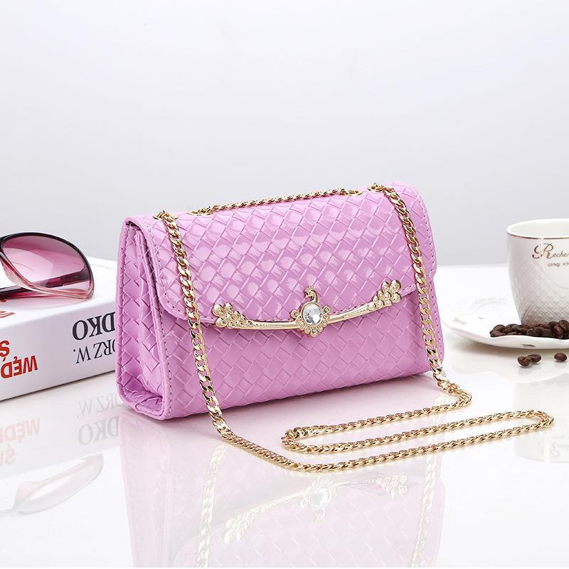 High-quality messenger bag New diamond messenger bag Small square bag Trend woven shoulder bag Women's chain bag