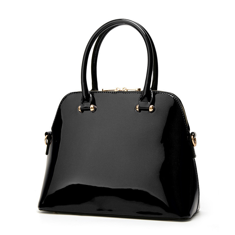 Free shipping designer Handbag for Women 2025 Trendy Patent Leather Women Bag Shiny Handbag Crossbody Bag European and American Fashion Shell Shoulder