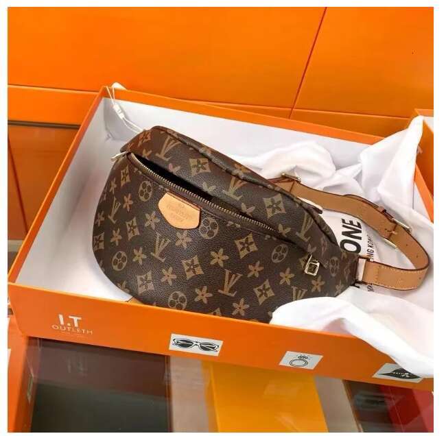 Bumbag Cross Body Waist Bags Temperament Bumbags Fanny Pack Bum eming flowers Famous soft leather s designers bags Serial Number Date Code DustBag 10A