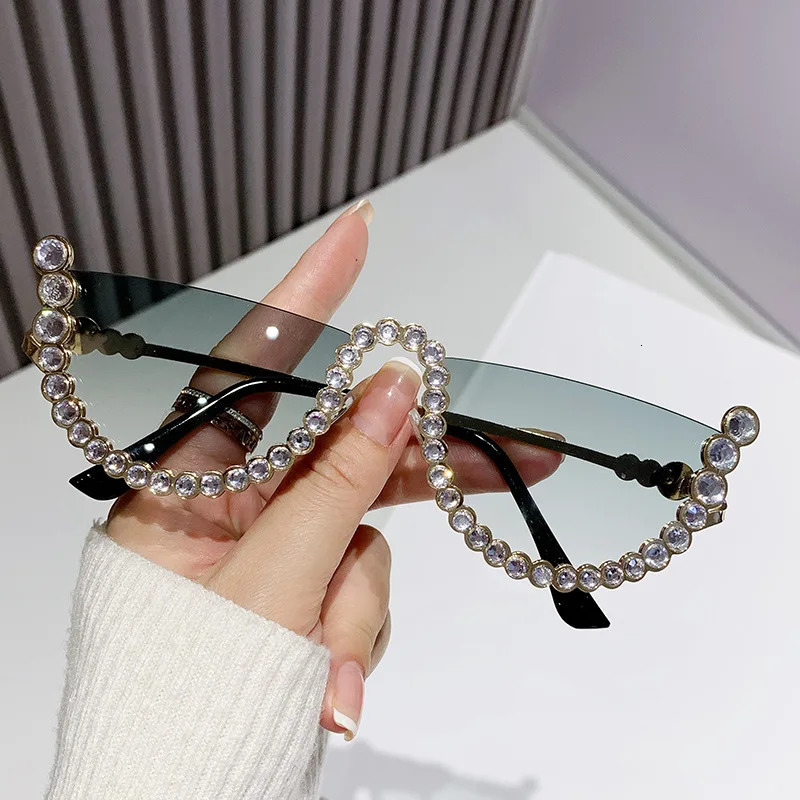 Diamond Half Frame Sunglasse For Female Vintage Fashion Sun Glasses Punk Rhinestone Crystal Metal 250627