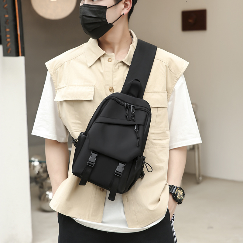 Free Shipping Designer Bag Cross-border New Men's Chest Bag Fashion Casual Crossbody Trendy Small Shoulder Durable Luxury Front Backpack Wholesal