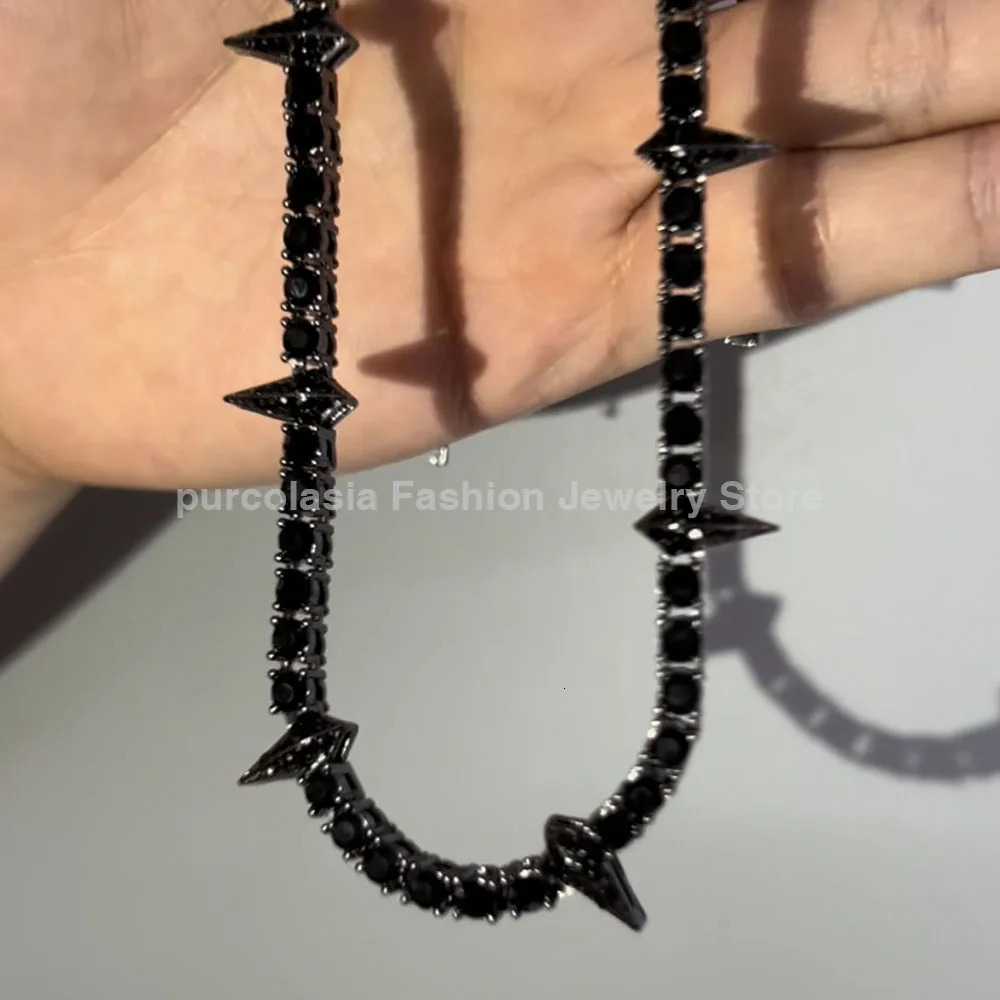 Black Panther Tennis Chain s Hip Hop Iced Out for Men or Women CZ Necklace Rock Rivet Jewelry 250624