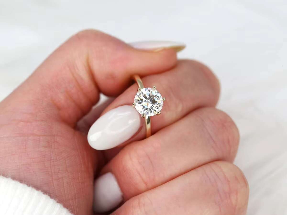 Mind Blowing Natural Moissanite Women Special Ring With 14k Solid Yellow Gold Spicily Made for Women and Bride Girl Special Gift