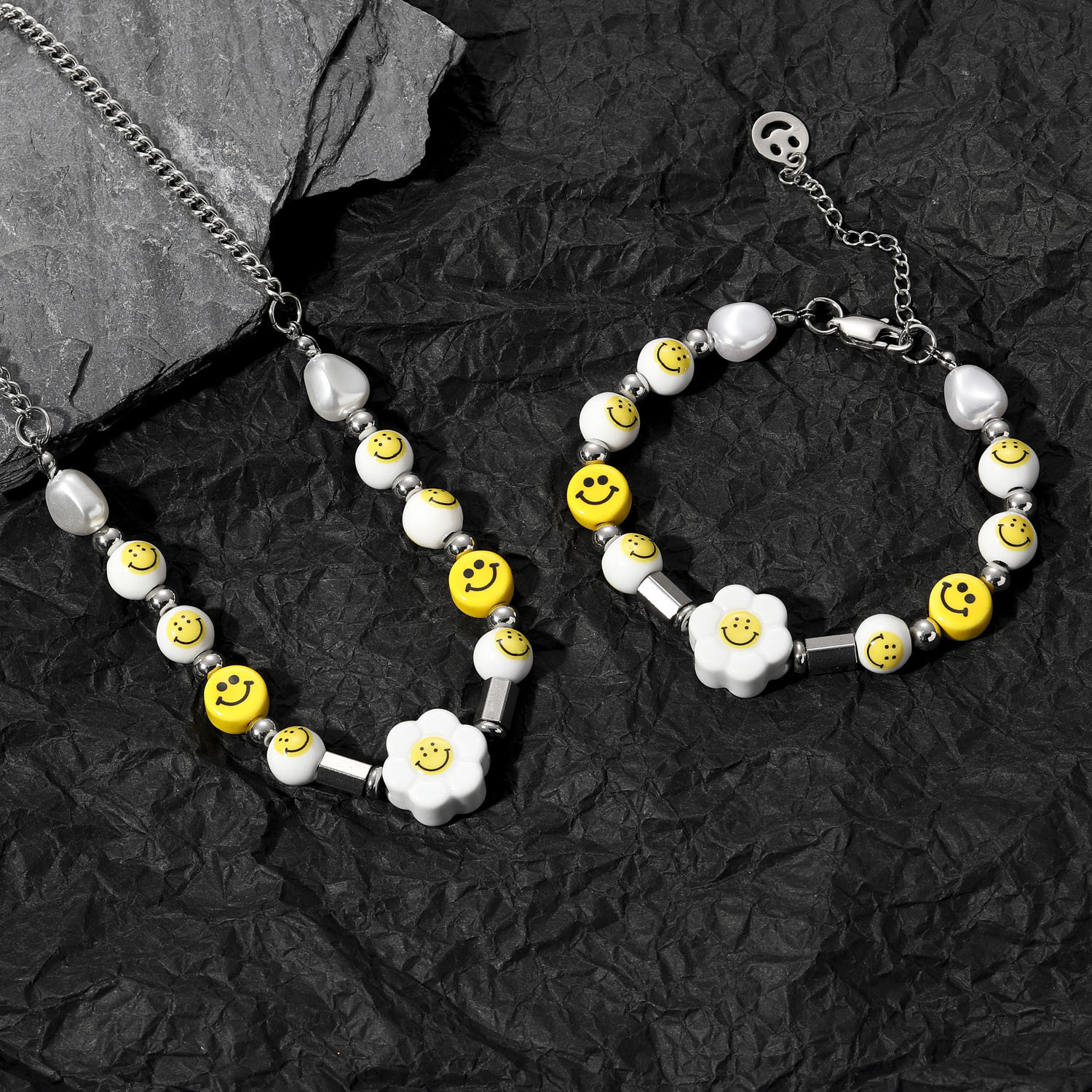 Premium Hip Hop Smiley Sunflower Pearl Necklace Unisex Choker Bracelet Set Trendy Pass the diamond tester
