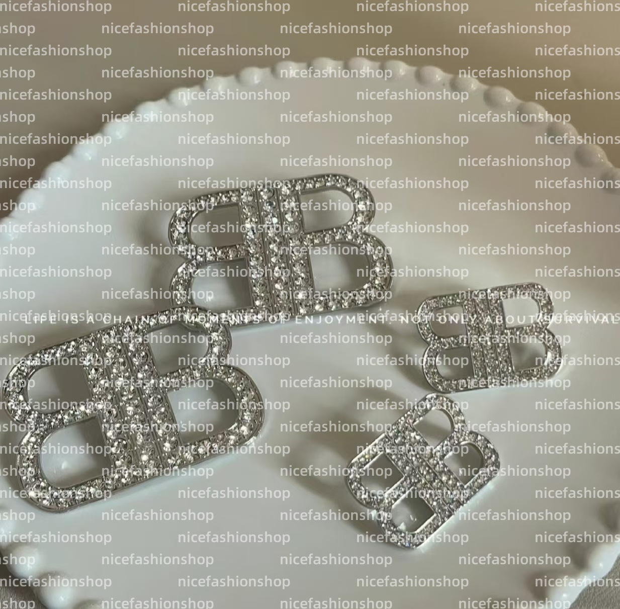 Luxury Jewelry Earring Internet Niche Design Full Diamond Letter Light Fashionable Feeling Celebrity Earrings