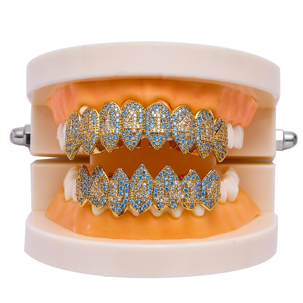18K Gold Plated 8 Tooth Vampire Fangs Iced Out Moissanite Hip Hop Grillz High Quality Luxury Halloween Statement Rapper Costume Accessories