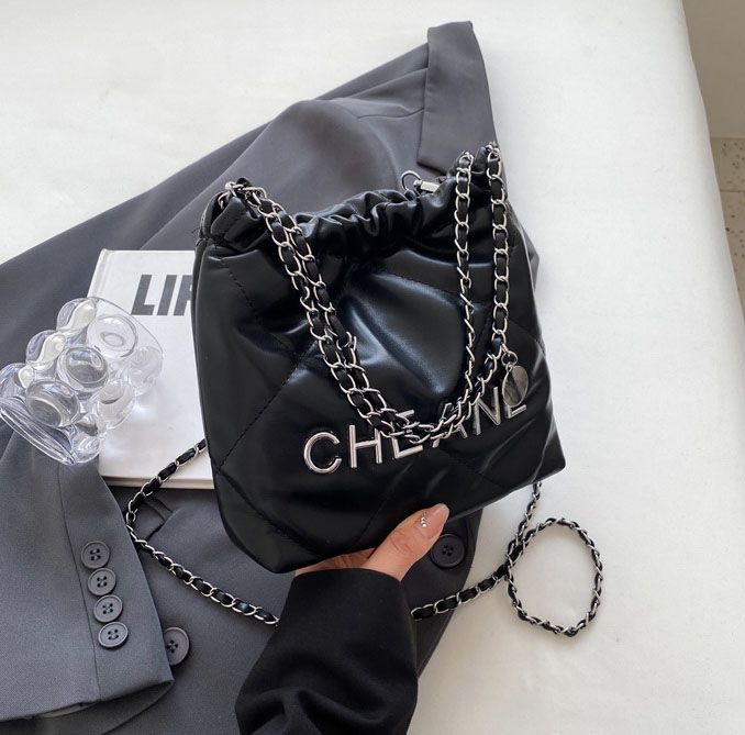 hot tote bag Women's Summer 2025 Fashionable and High - quality Rhombus - patterned Chain - strap Bags Large - capacity Bucket Bags with Cross - body Straps