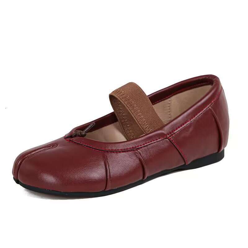 Tabi Split Toe for Women 2024 New Niche Pleated Flat Shallow Mouth Bowknot Ballet Pig Trotter Single Shoes