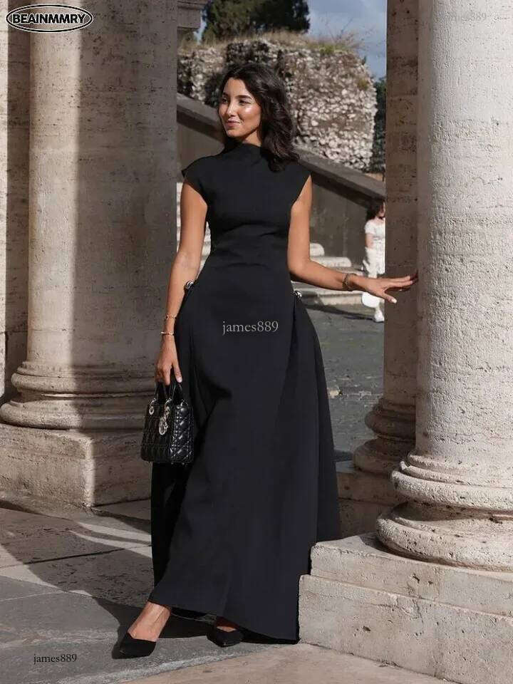 Elegant high waisted long dress for women fashionable sleeveless irregular half neck dress 2025 womens party evening dress 250103