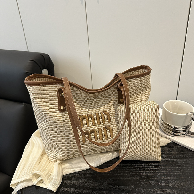 Designer Bag New 2025 Women's Straw Tote Bag, Boho Chic Bucket Style, Crossbody Shoulder Bag, High-End Fashion Versatile Free Shipping