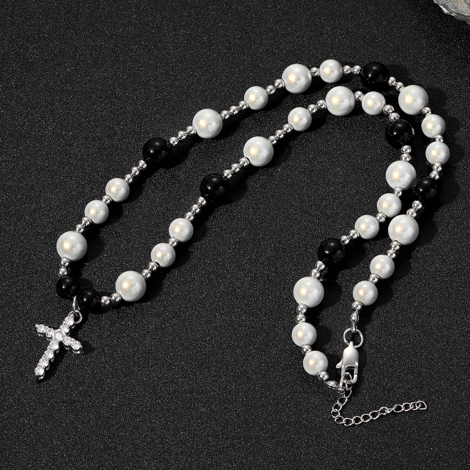 Hip Hop Black White Reflective Pearl Cross Necklace Premium ABS Pearl Men's Collarbone Chain Pass the diamond tester