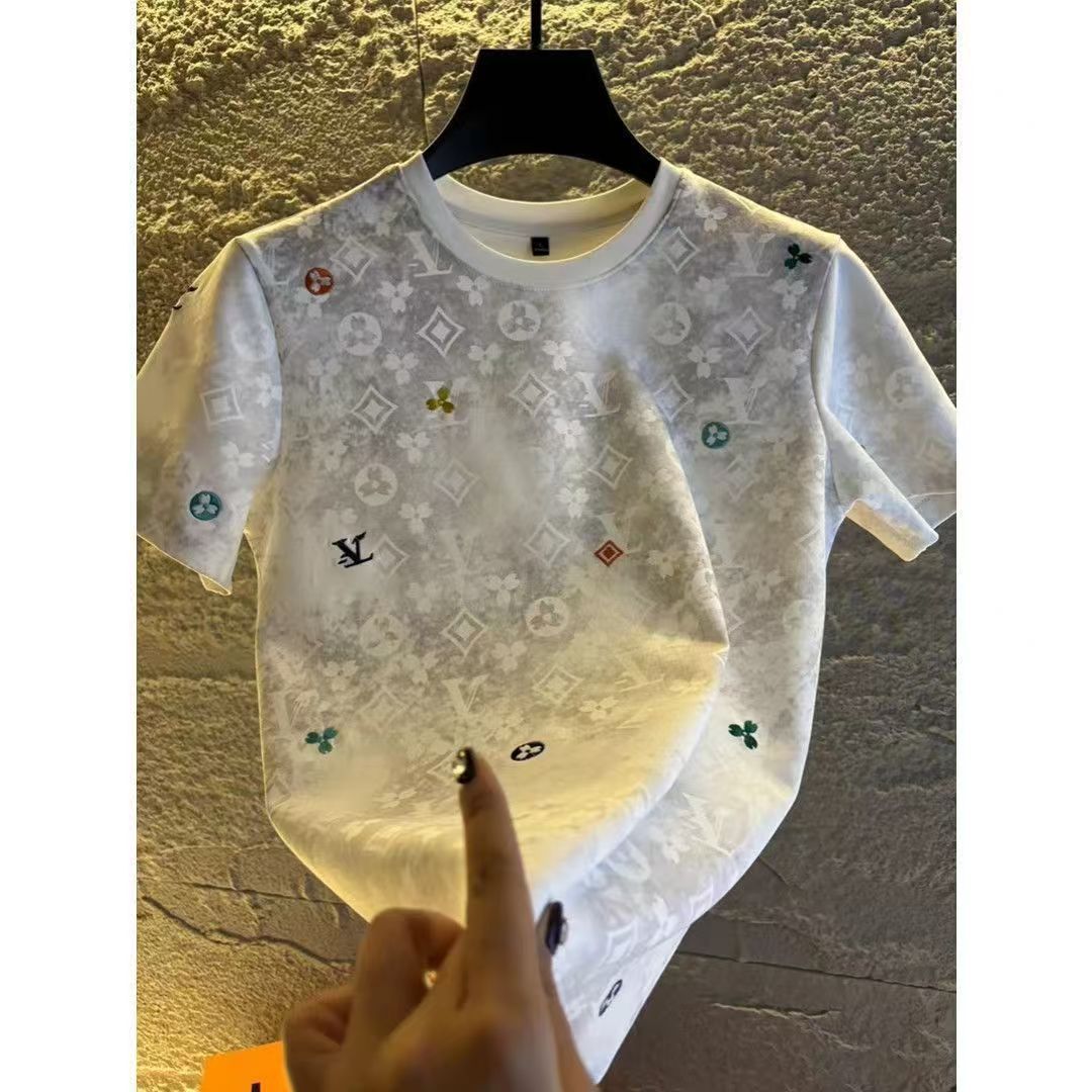 Spring and summer new fashion men T-shirt heavy industrial senior sense fashion T-shirt short sleeved 2025