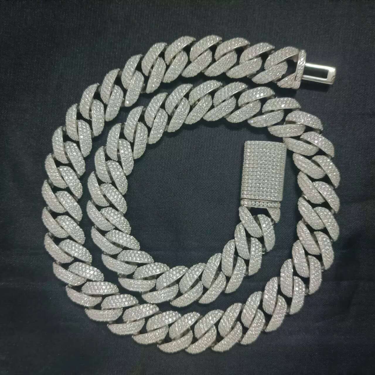 Customized 14mm 3 Rows Sterling Silver S925 Moissanite Hiphop Vvs Moissanite Cuban Link Chain Necklace