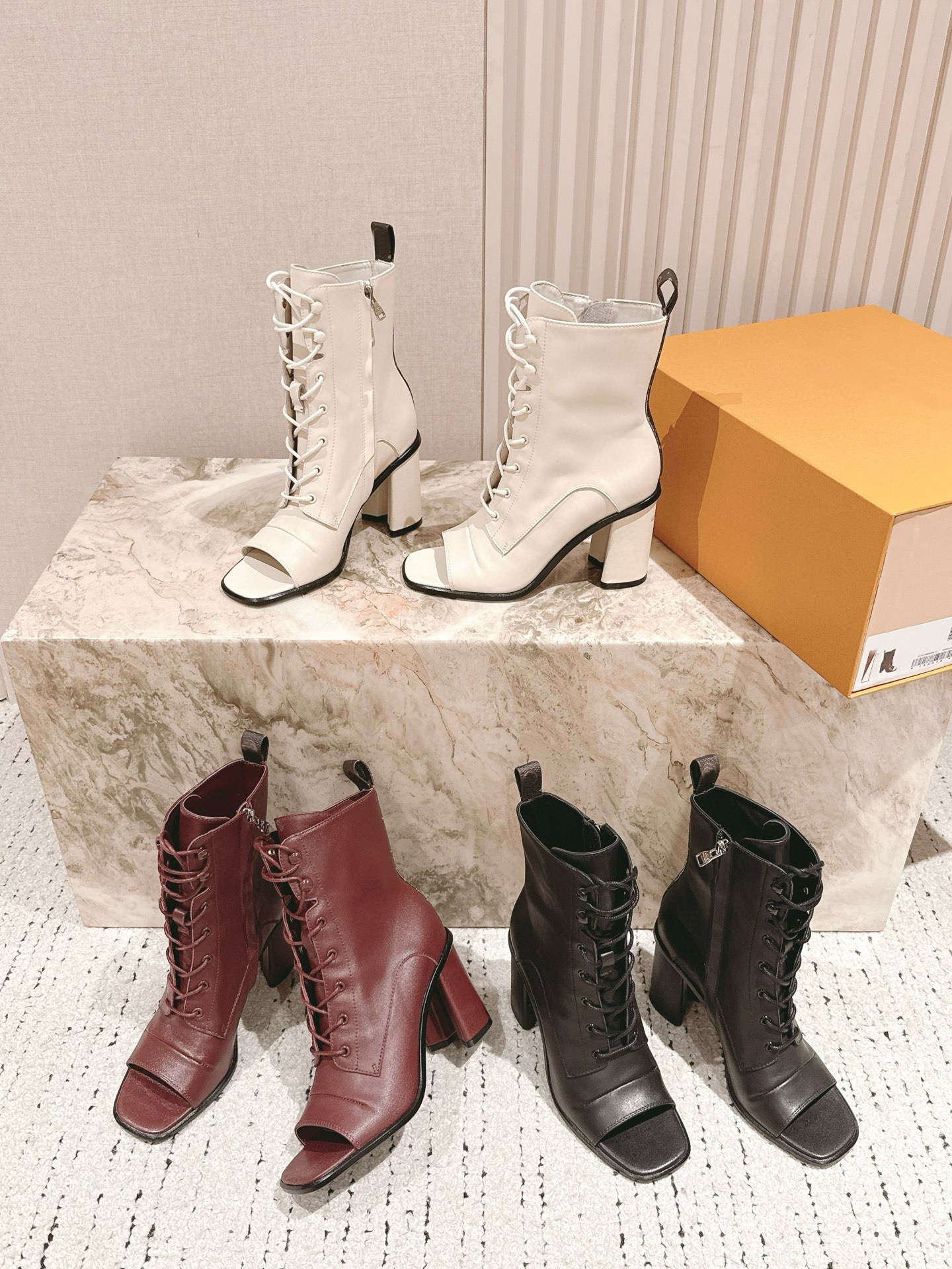 designer Shoes Berlin Open Toe Ankle Boot Women Strap Fish Mouth Ankle Boots luxury high-quality leather Thick soled high heels Size 35-41