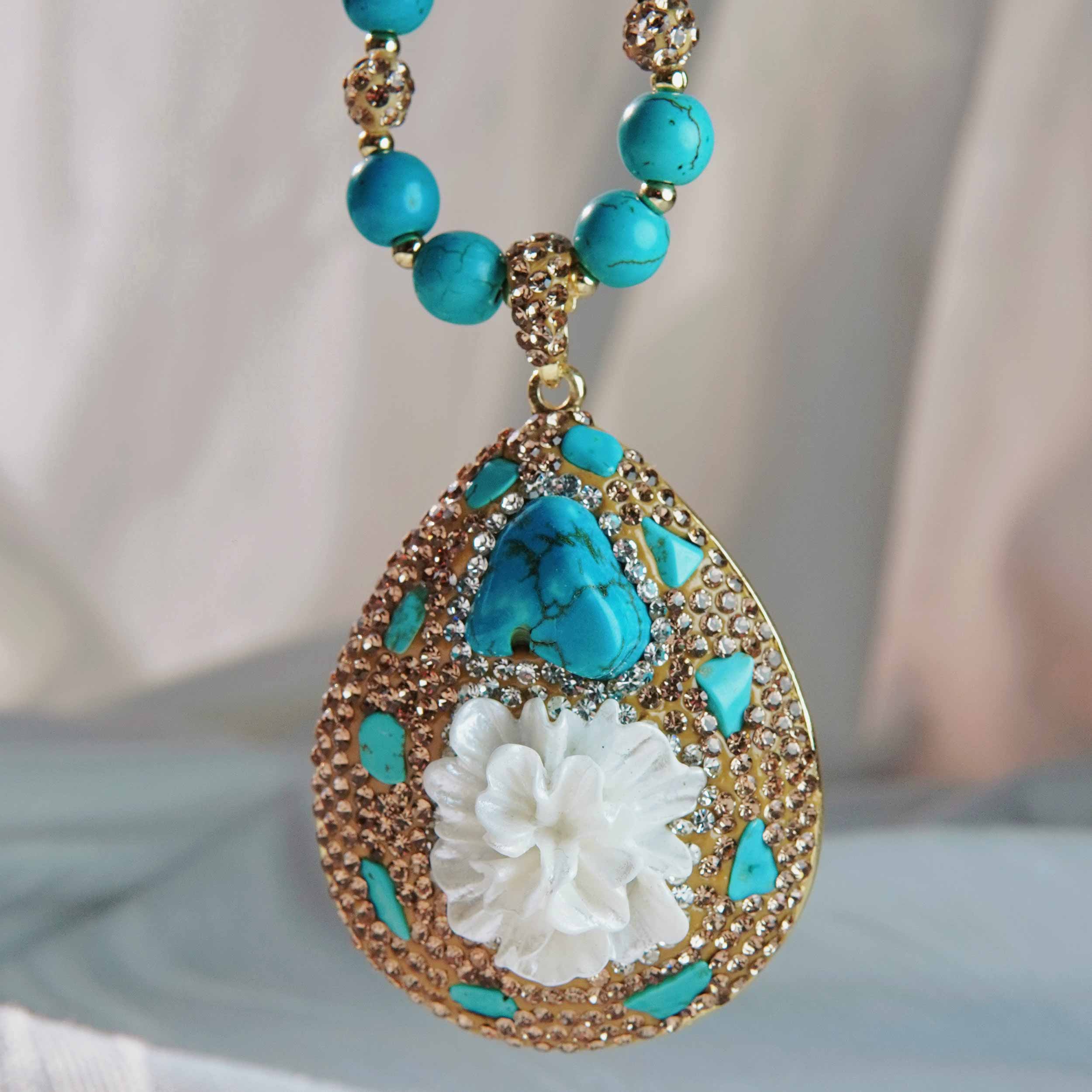 Lingyun Department Peony Turquoise Energy Jewelry Set Lightweight and Luxury Shell Powder Pressing Design Turquoise Ring Earrings Necklace Earrings Ne