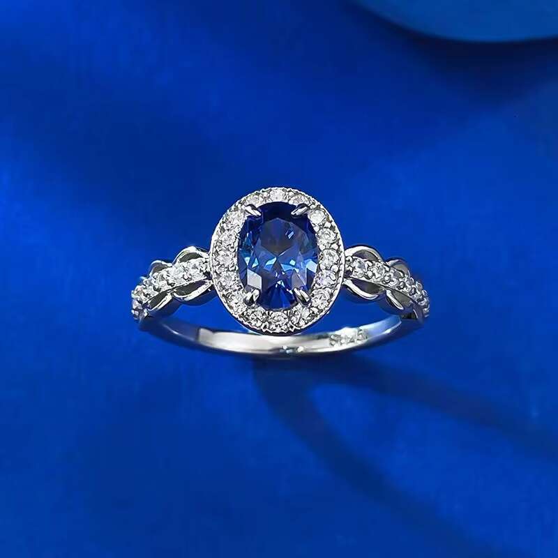 High Quality 925 Sterling Silver Royal Blue Color 1CT Oval Cut Moissanite Diamond 18K White Gold Plated Wedding Luxury Ring