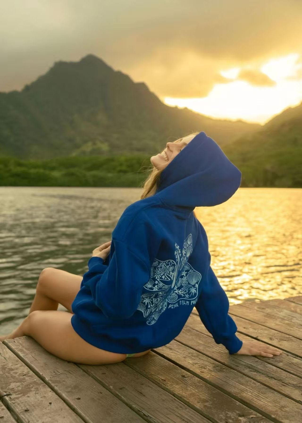 Free Shipping Designer Hoodie Hoodie Women's Embroidered Flower Print Sweatshirt Long Loose And Fashionable Bubble Hooded Sweatshirt Street Wear 