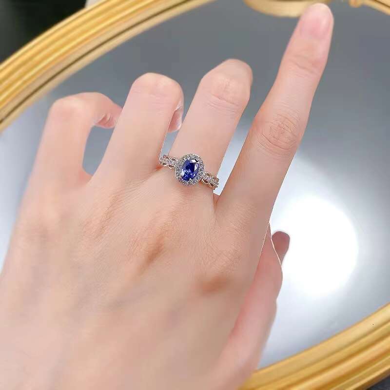 High Quality 925 Sterling Silver Royal Blue Color 1CT Oval Cut Moissanite Diamond 18K White Gold Plated Wedding Luxury Ring
