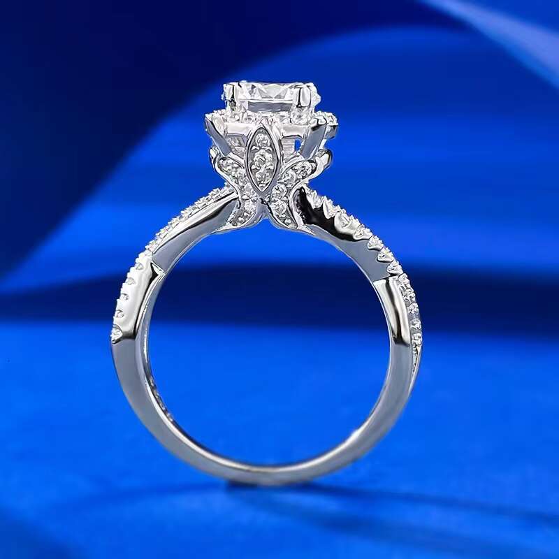 High Quality 925 Sterling Silver D Color 1CT round Cut Moissanite Diamond 18K White Gold Plated Luxury Wedding Ring