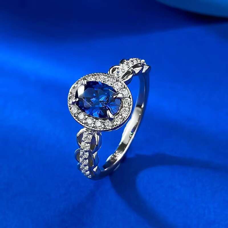 High Quality 925 Sterling Silver Royal Blue Color 1CT Oval Cut Moissanite Diamond 18K White Gold Plated Wedding Luxury Ring