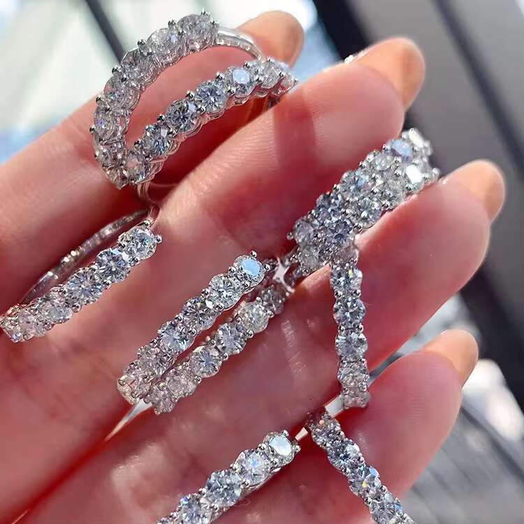 Luxury 5 Stone Moissanite Diamond Women Ring 9k 10k 14k 18k Gold Ring