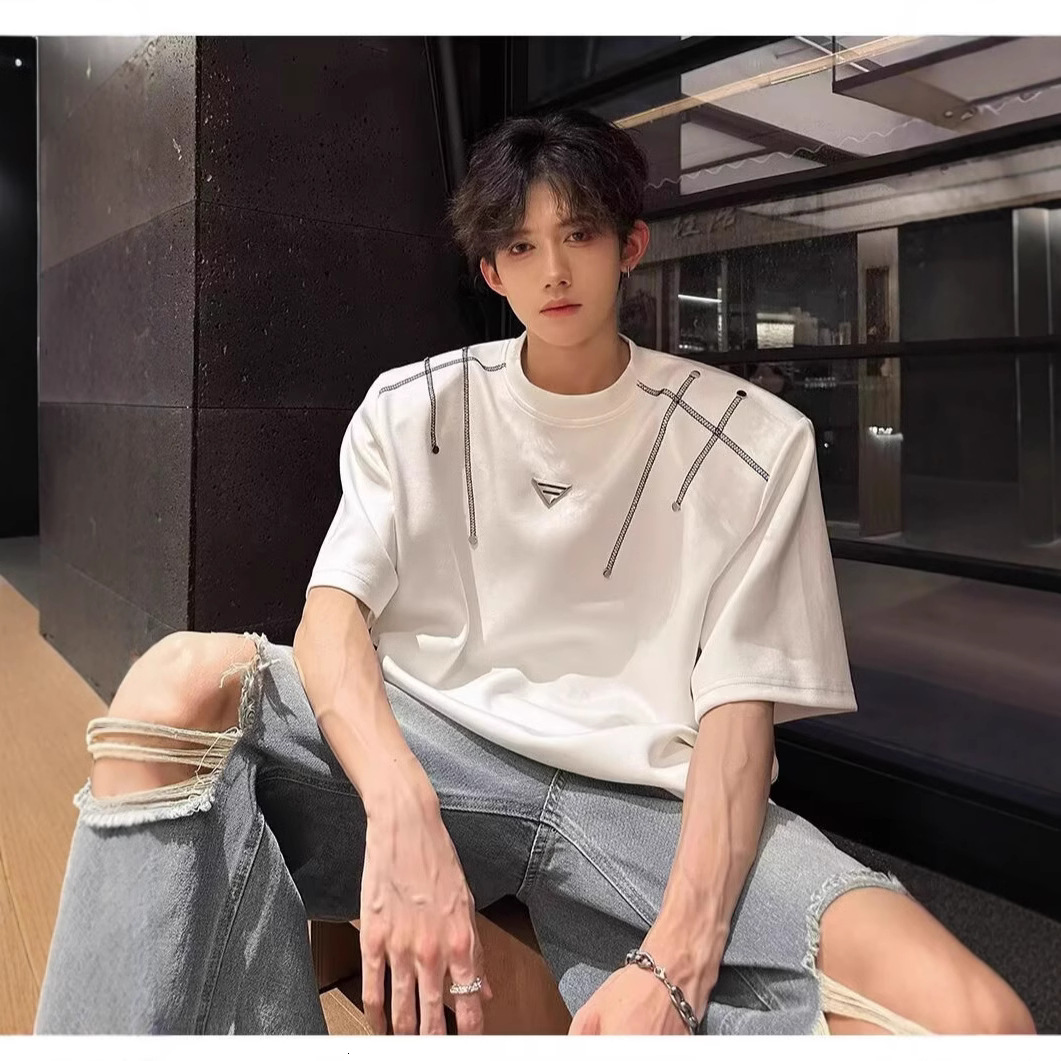 Men's Summer Designer T-shirt American Street Style Cleanfit Small Neckline Padded Shoulder Short Sleeve T-shirt High-end Trendy Brand Half Sleev