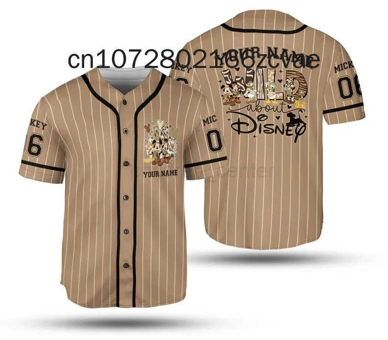 DISNEY 2024 New Disney Safari Baseball Jersey Street Fashion Customized Name Mens and Womens Childrens Short sleeved Baseball Shirt W250630