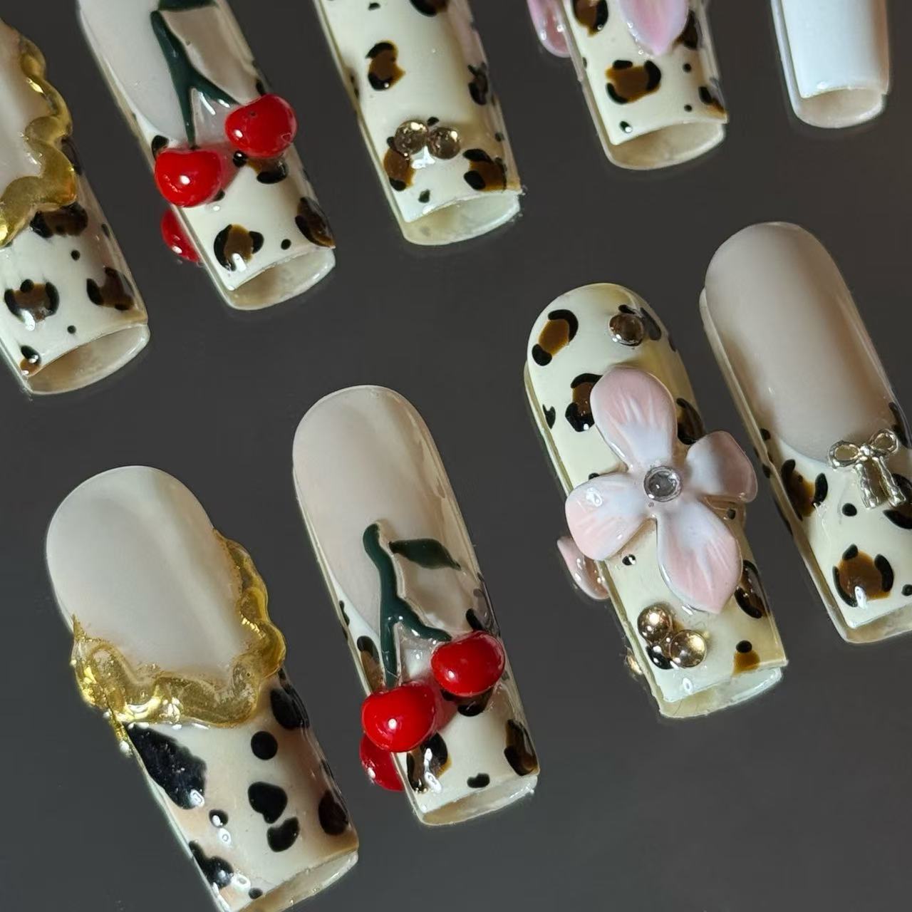 High-Quality Handmade Nail Stickers Easy Application and Long-Lasting Beauty