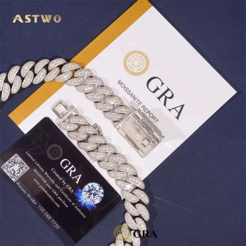 Exclusive VVS Moissanite 18K Gold Hip Hop Cuban Chain for Men 15mm Wide Bling Baguette Iced Out Necklace Moissanite Chain