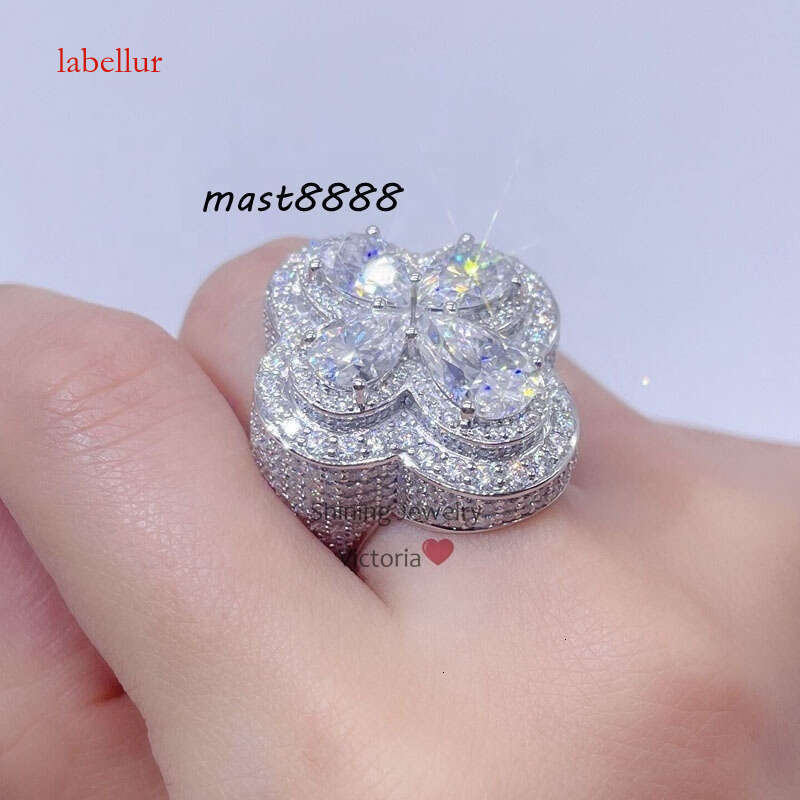 Drop Shipping Solid Sier Pear Cut Hip Hop Vvs Moissanite Dia Cluster Ring