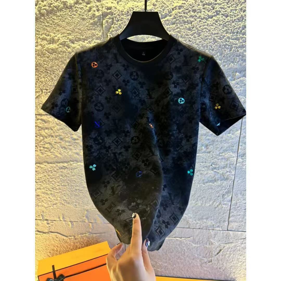 Spring and summer new fashion men T-shirt heavy industrial senior sense fashion T-shirt short sleeved 2025