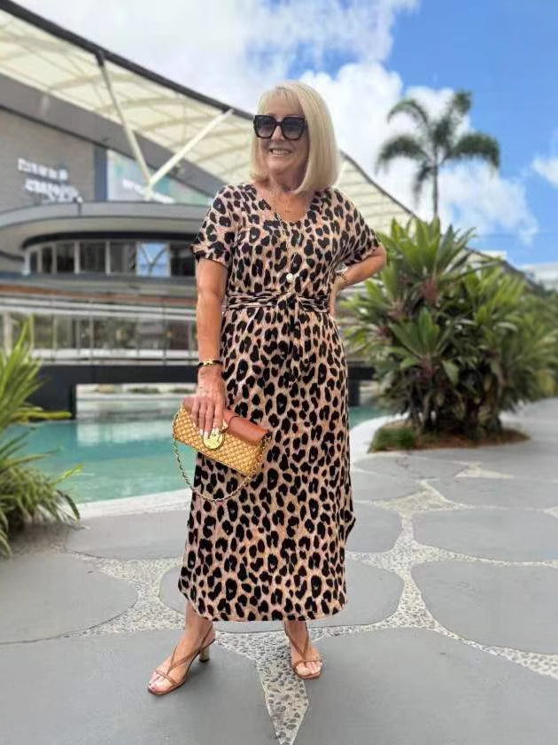 L6291New autumn and summer temperament women's short-sleeved V-neck leopard print dress