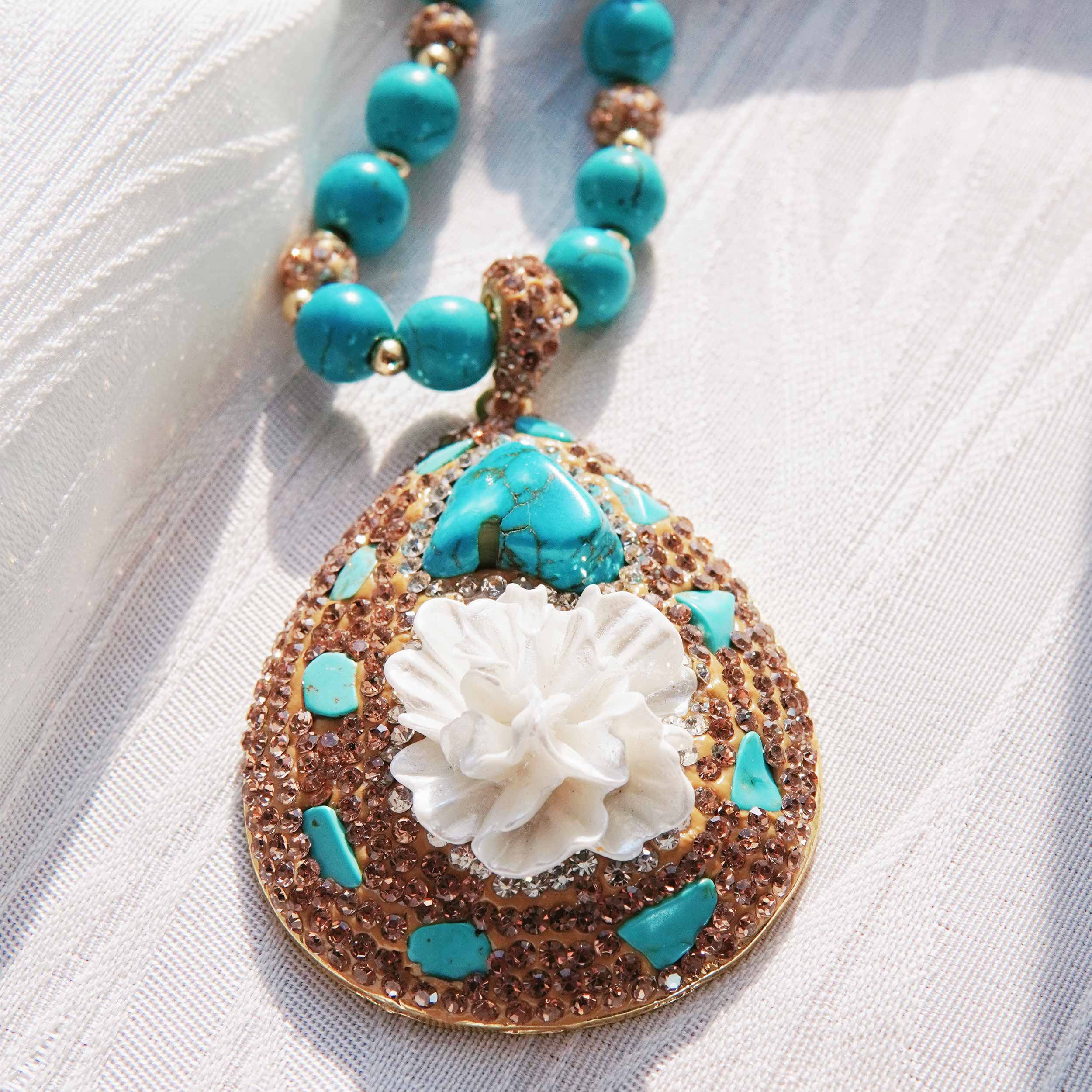 Lingyun Department Peony Turquoise Energy Jewelry Set Lightweight and Luxury Shell Powder Pressing Design Turquoise Ring Earrings Necklace Earrings Ne