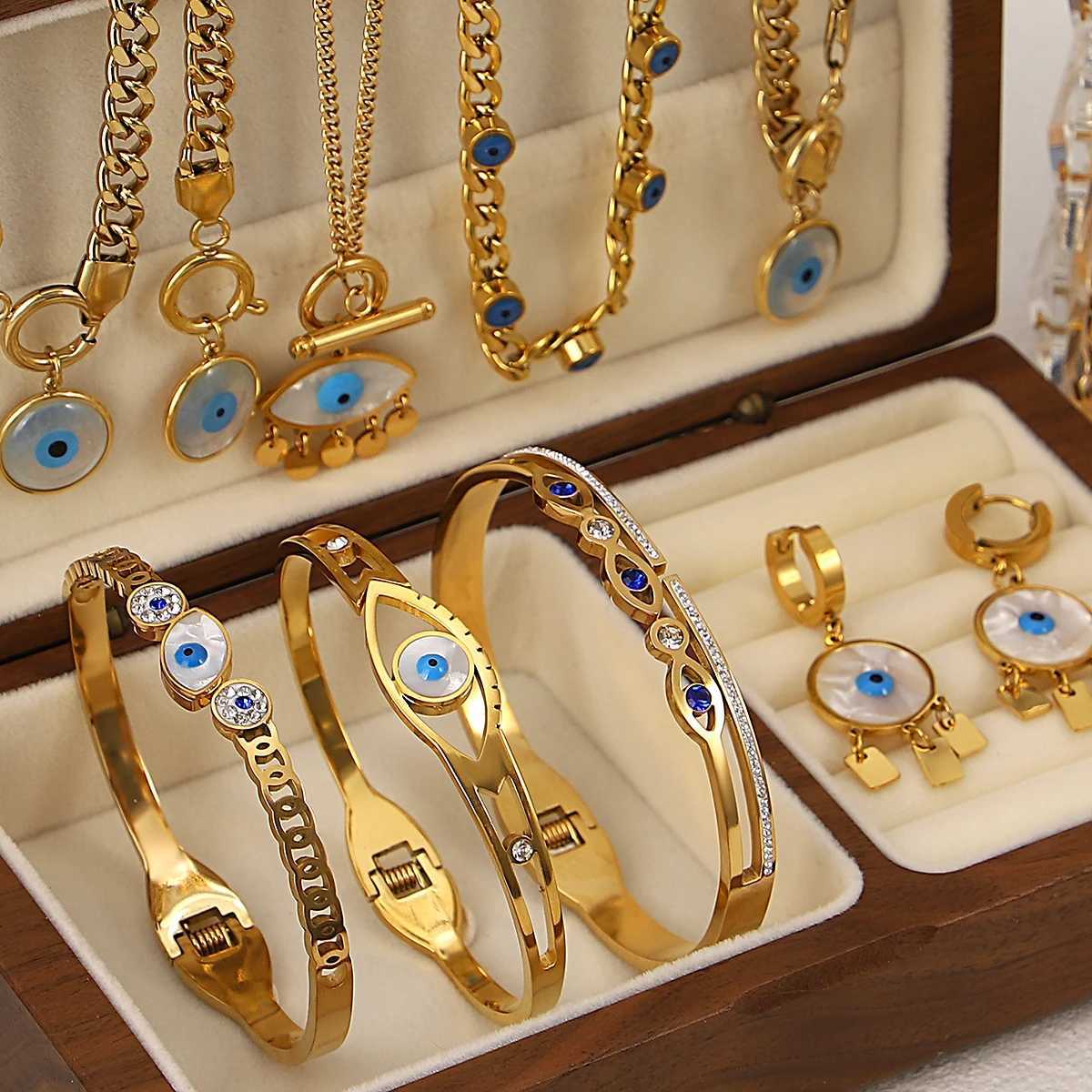 Greatera Turkish Evil Eye Stainless Steel Bangles Bracelets for Women Ethnic 18K Gold Plated Metal Charm Bracelet Jewelry 2024 W250630