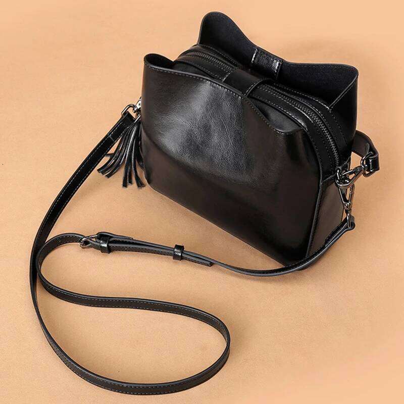 Luxury natural new fashion women's leather shoulder small bucket bag high quality messenger bag designer