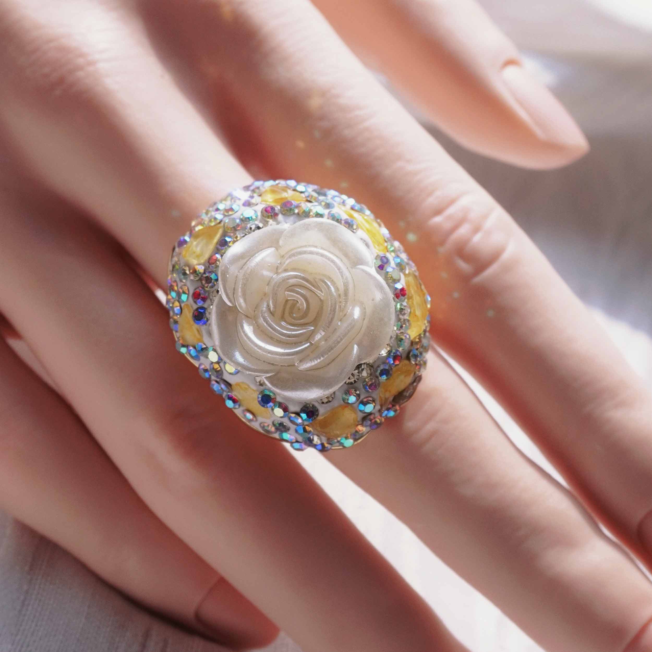 Star Mang rose shell citrine energy jewelry set light and luxurious shell powder suppressed design citrine ring earrings necklace Earrings & Necklace