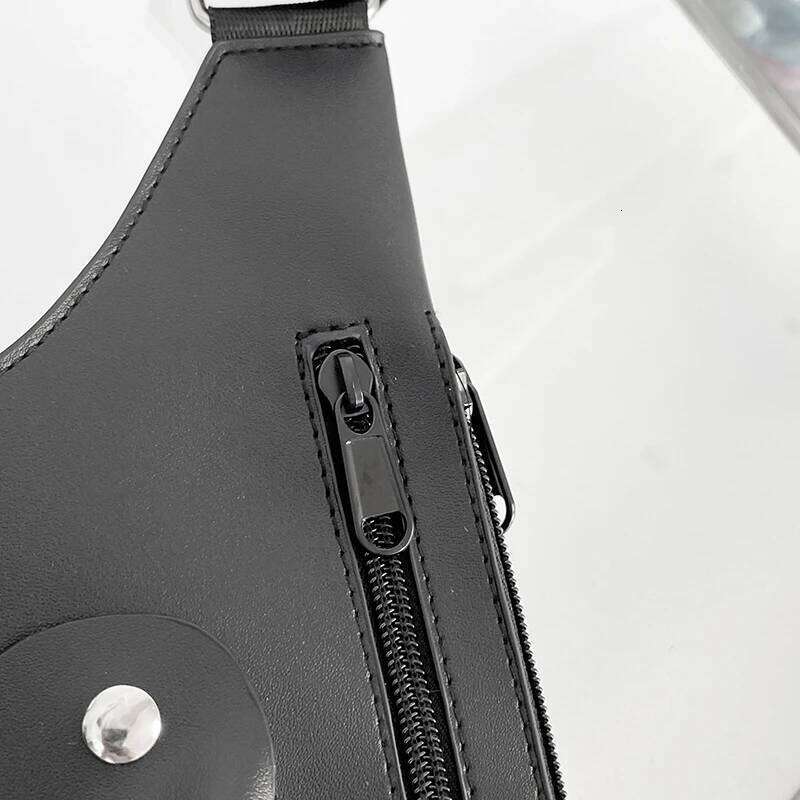 Men's and women's sports chest bags, leisure outdoor large capacity portable hanging bags