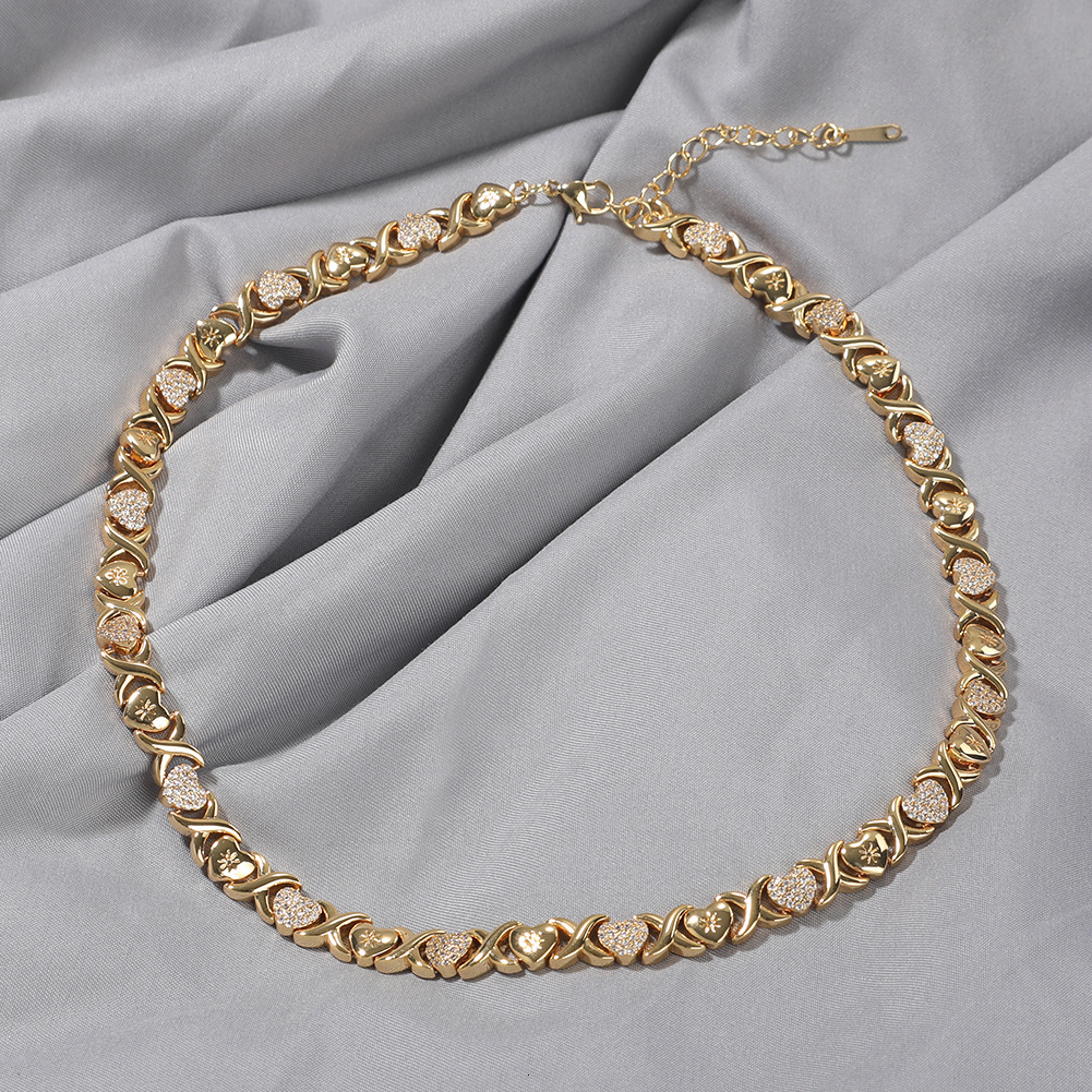 Luxury Jewelry Fashion New Arrival Iced Out XO Gold Plated Hip Hop Necklace Luxury Premium Infinite Love Heart Choker Accessory Pass the diamond teste