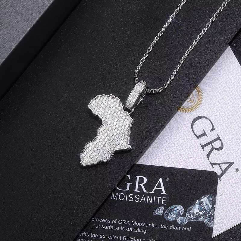 Africa Map Pendant Moissanite Necklace Hip Hop Style 925 Silver 18K Gold Plated Gift Jewelry Moissanite Necklace Collection