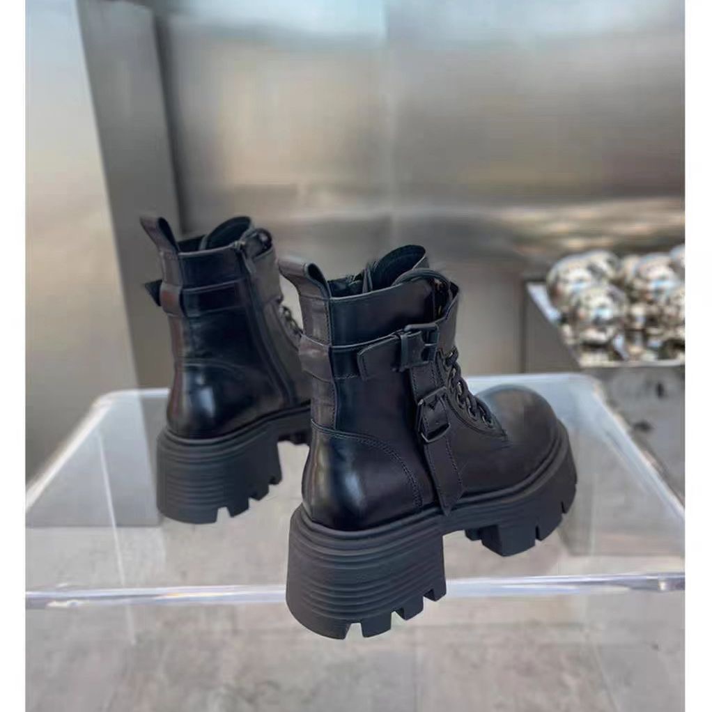 Women's ankle boots, casual warm sports shoes, hot metal details, autumn and winter new styles
