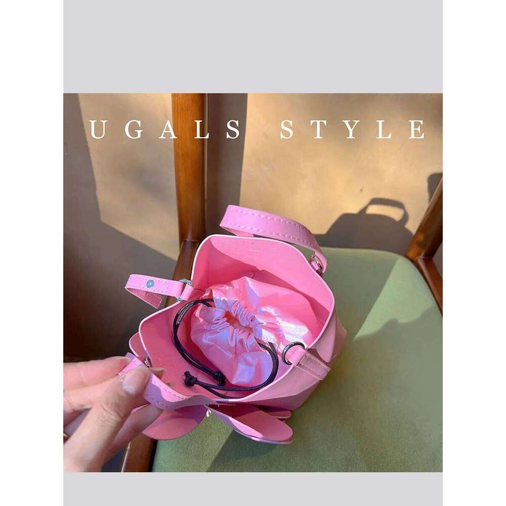 Women Rose Flower Handbag Creative Evening Dinner Purse Shoulder Crossbody Chain Bag