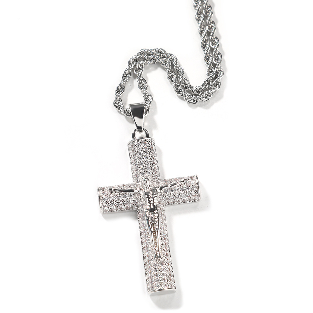 Luxury Jewelry High Quality Luxury Full Iced Cross Pendant Necklace Streetwear Hip Hop Moissanite Necklace Rap Designer Accessory Pass the diamond tes