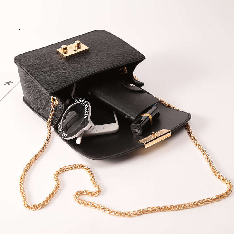 Women's 2025 Spring Summer New Chain Small Square Style Shoulder Crossbody Mini Phone Bag
