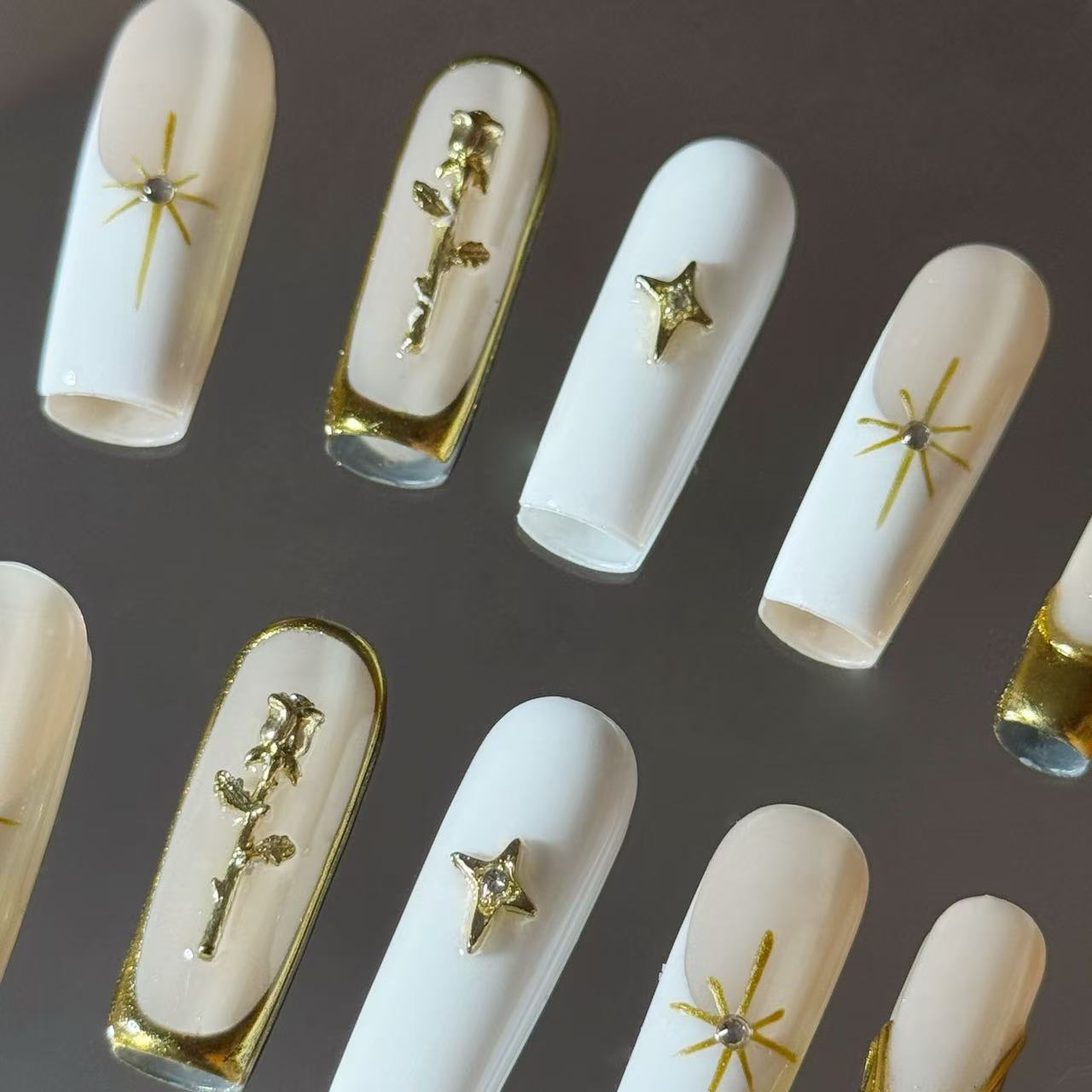 Premium-Quality Handmade Nail Art - Easy On/Off Style Enhancements